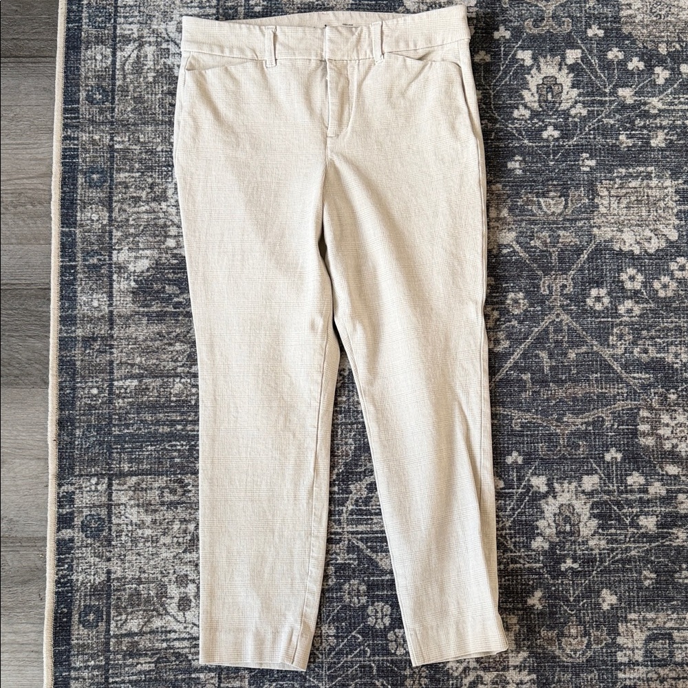 Old Navy High Rise Pixie Skinny Pants